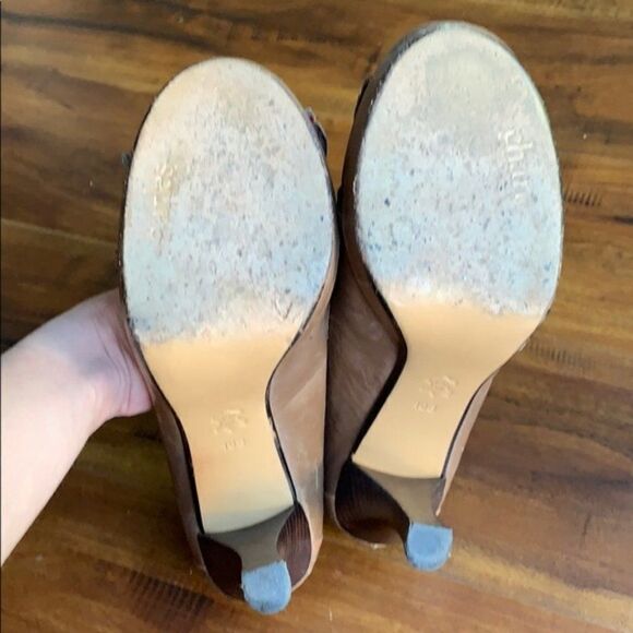 CHARLES by Charles David Tassel Fringe Heels Shoes - Picture 8 of 8